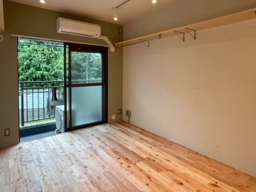新宿区若松町の賃貸物件/小さな公園とほのぼの暮らし