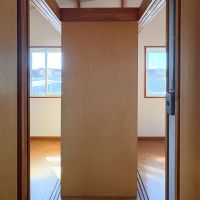 大田区仲池上 の賃貸物件/部屋西側の部屋間に、戸と垂直方向の間仕切り壁がある
