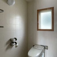 板橋区東新町の賃貸物件/トイレは風呂と同室です