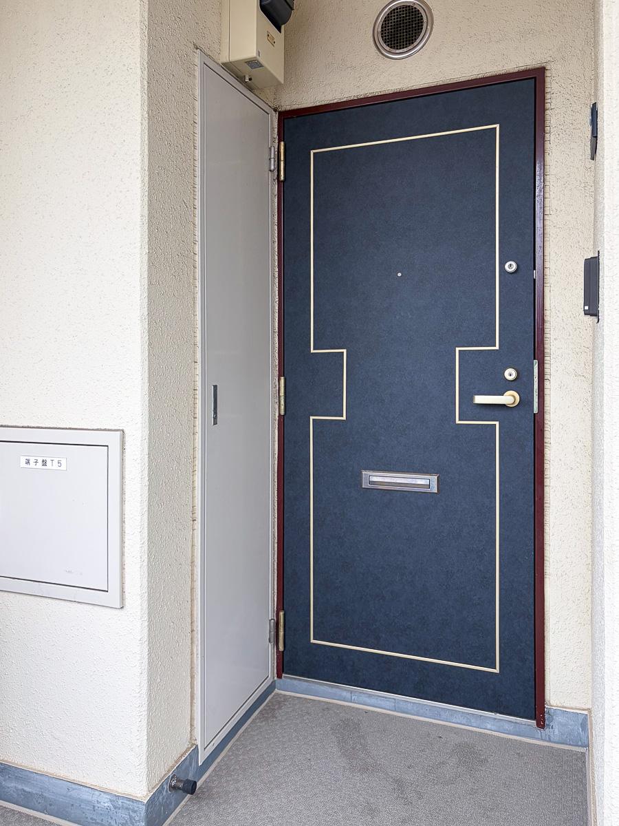 豊島区南大塚の賃貸物件/エレベーターを降りてすぐのお部屋です