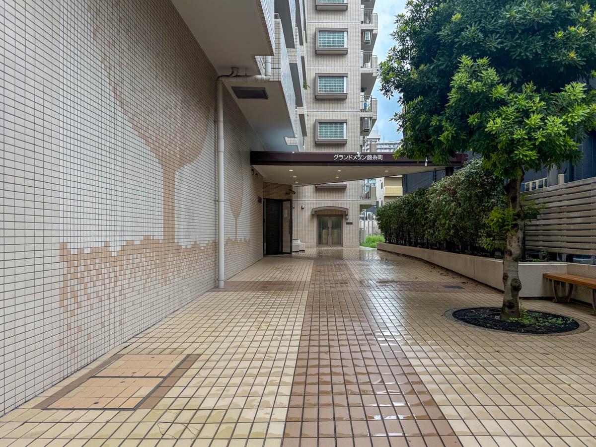 墨田区江東橋の賃貸物件/エントランスの広間