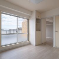 練馬区南田中の賃貸物件/窓が多く気持ちの良い明るさ