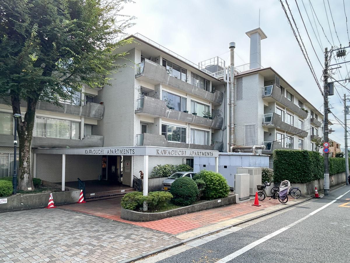 文京区春日の賃貸物件/建物外観。渋みを感じるモダンなデザイン
