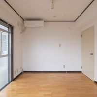 世田谷区世田谷の賃貸物件/東側洋室