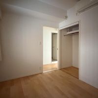 品川区上大崎の賃貸物件/日当たりは控えめ。寝室や書斎とするのが良さそうです