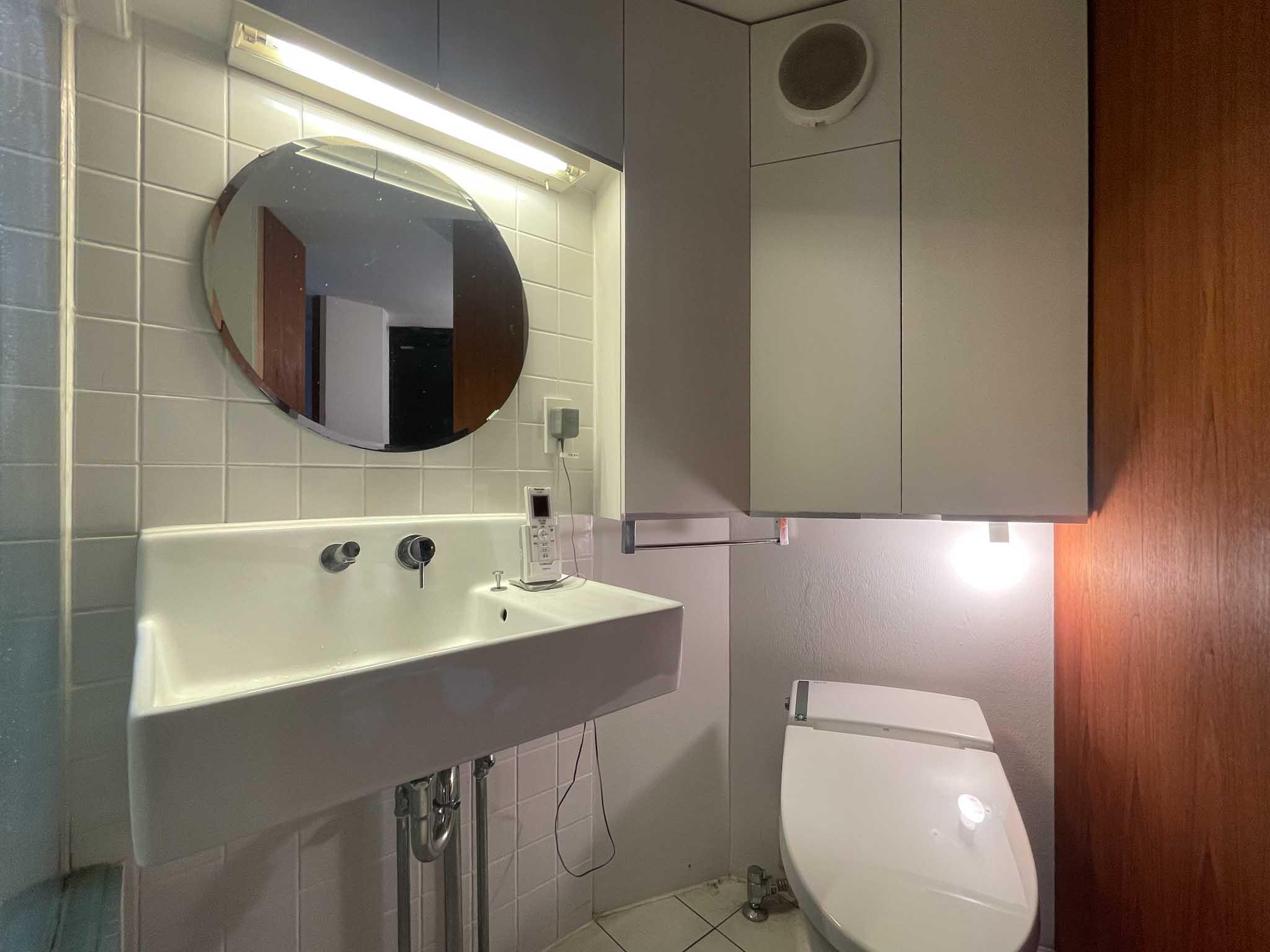目黒区駒場の賃貸物件/1F：洗面所とトイレは同室です
