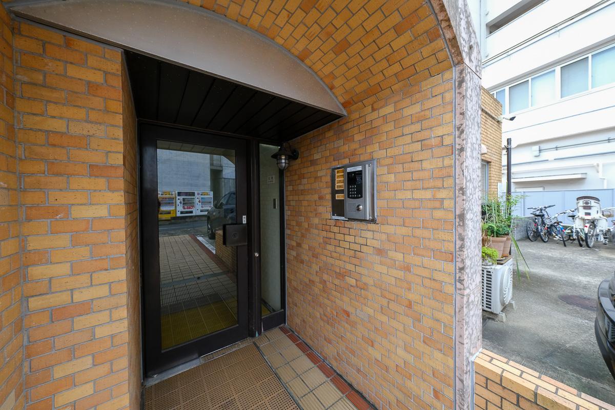 渋谷区富ヶ谷の売買物件/オートロックも付いてます