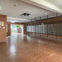 川崎市高津区坂戸の売買物件/エントランスホール