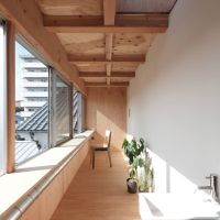 埼玉県川越市松江町の売買物件/2階上部の居間の奥にある広縁。家族の衣類などの収納や書斎としての使用に適しています