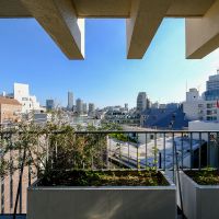渋谷区神宮前の賃貸物件/窓からはこの景色！空と街がバランスよく見えます