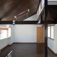 杉並区荻窪の賃貸物件/高く伸びる天井が印象的