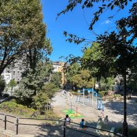 世田谷区野沢の賃貸物件/付近の公園からは日中賑やかな子どもの声が聞こえてきます