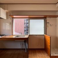 新宿区山吹町の賃貸物件/キッチンを北に向かって
