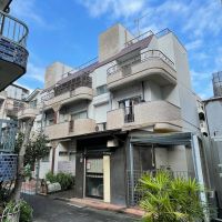 新宿区山吹町の賃貸物件/外観を東側から