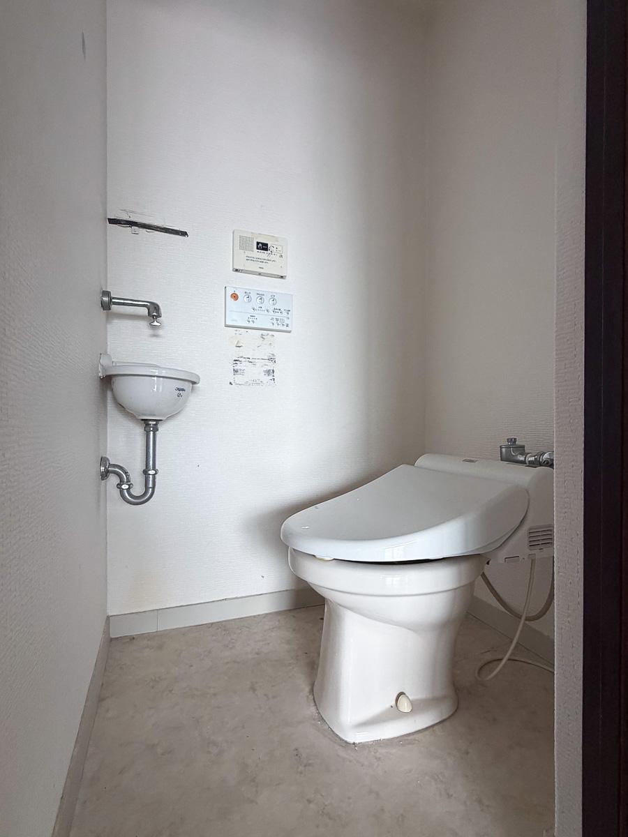 渋谷区桜丘町の賃貸物件/トイレはウォシュレット付き