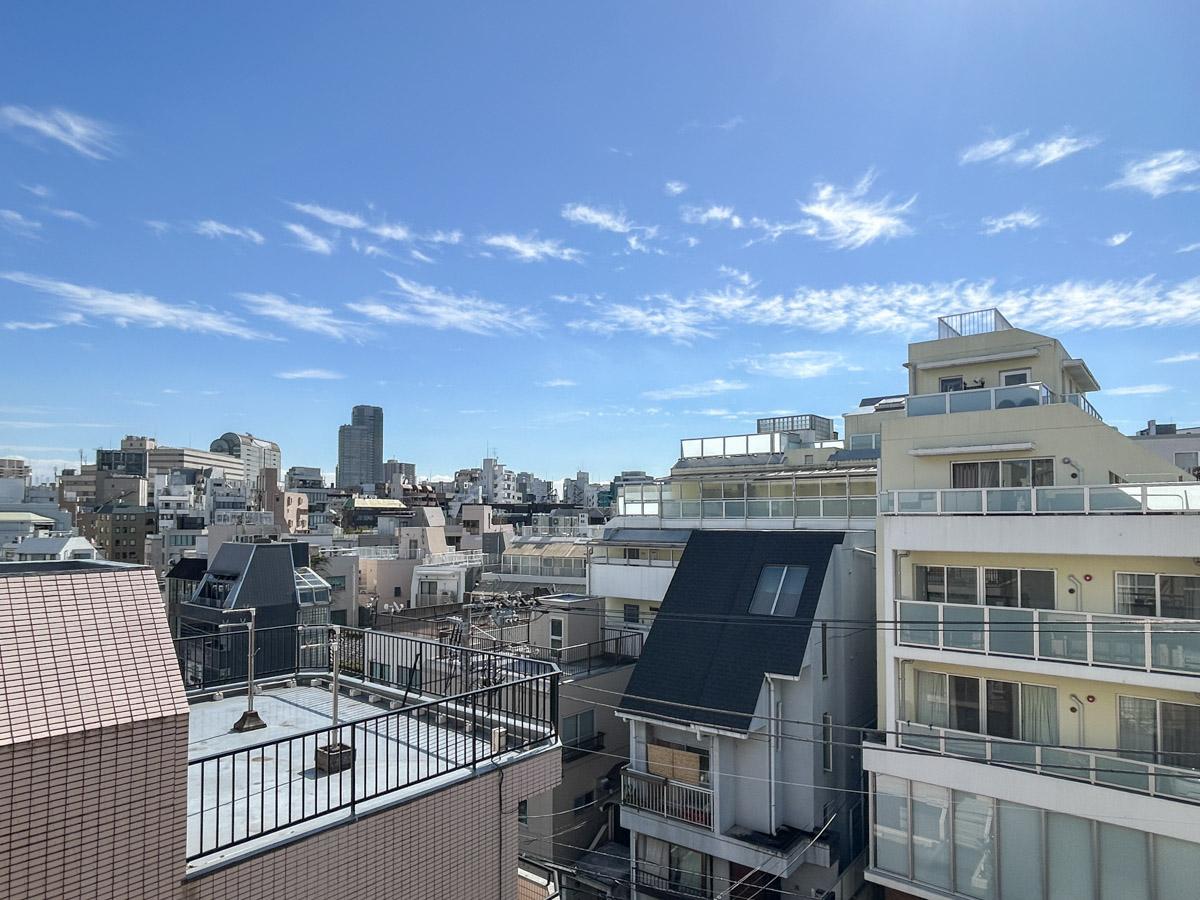 渋谷区恵比寿西の賃貸物件/ベランダからはひらけた眺望