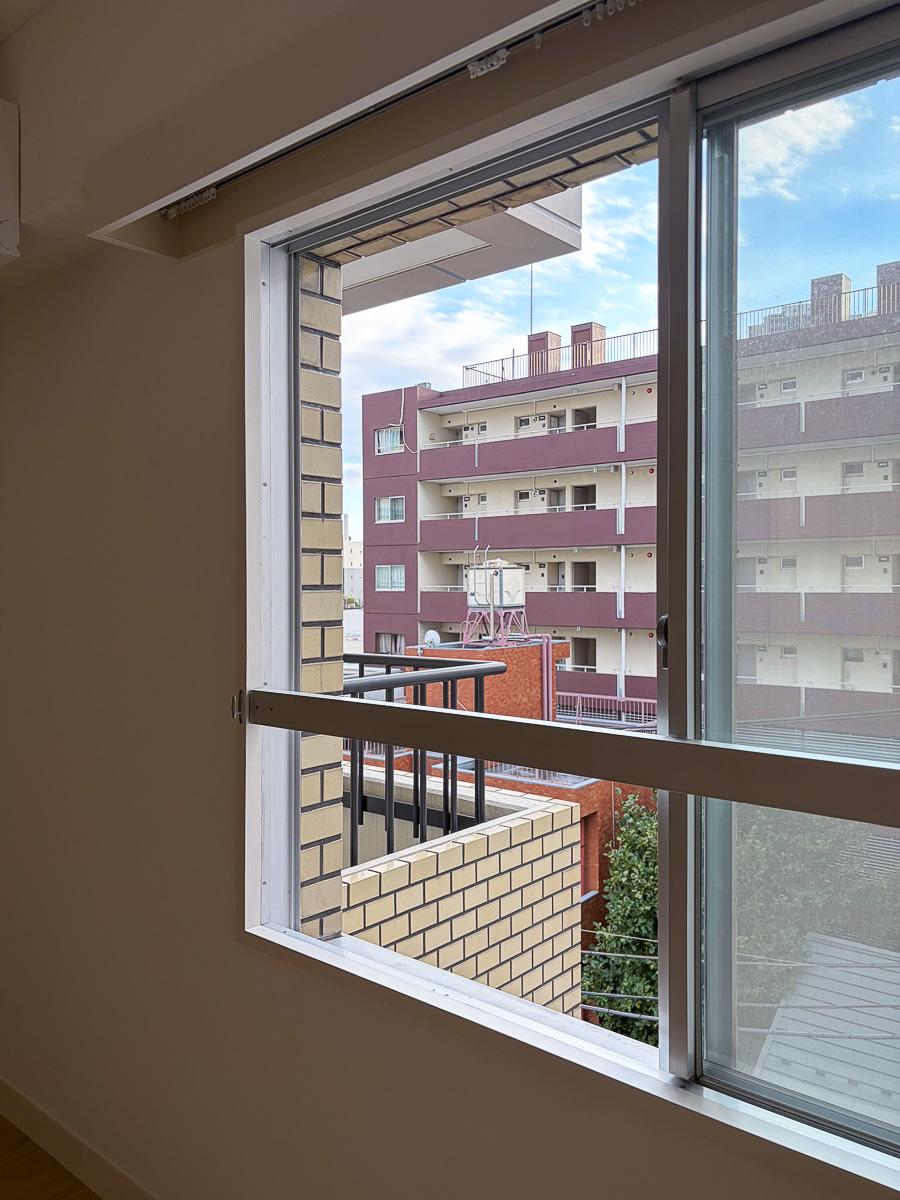 渋谷区代官山町の賃貸物件/洋室の窓からの景色
