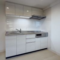渋谷区代官山町の賃貸物件/キッチンはIHコンロ2口