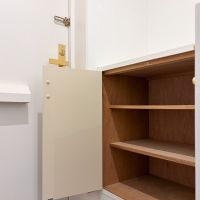 渋谷区代官山町の賃貸物件/玄関脇のシューズボックス