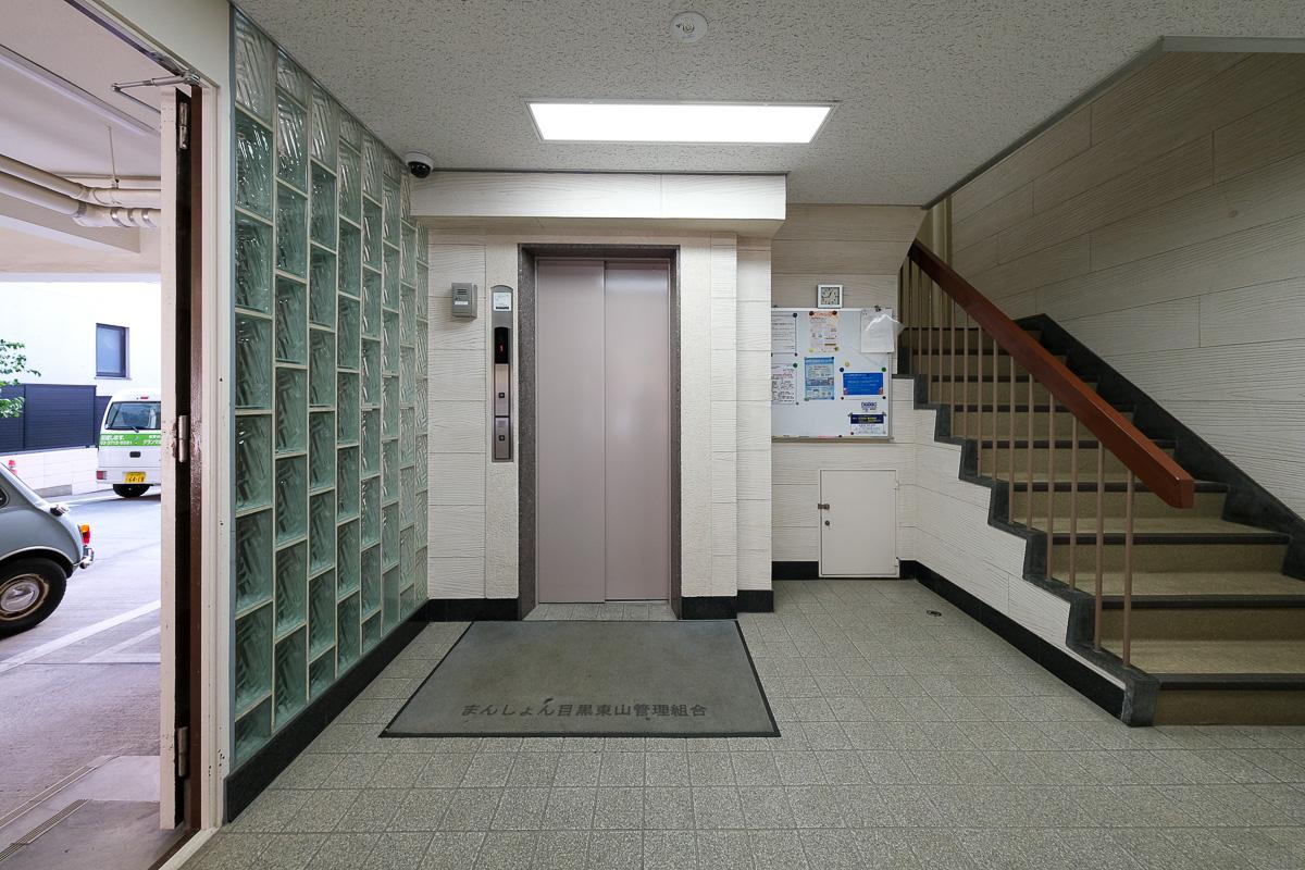 目黒区東山の賃貸物件/エントランス