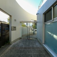 調布市若葉町の売買物件/エントランス