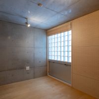 練馬区豊玉北の賃貸物件/ガラスブロックが綺麗な北側の洋室は6.5畳