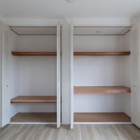 中野区上鷺宮の賃貸物件/収納は奥行きがあり物がたっぷり入ります。