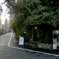 北区赤羽の賃貸物件/1階の店の入り口（前回募集時の写真）