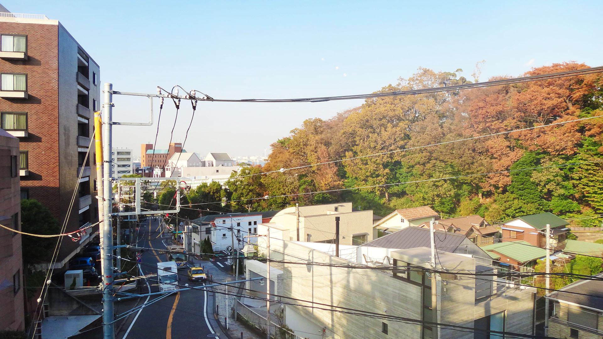 横浜市中区山手町の賃貸物件/少し先には海が見えます