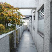 横浜市中区山手町の賃貸物件/共用廊下は外部