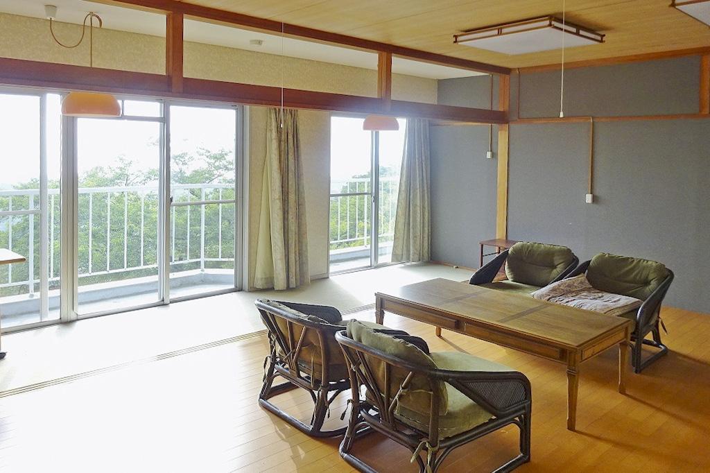 静岡県伊東市川奈の売買物件/1階浴室（女性用）隣接の部屋（写真はスケルトン解体前の前回募集時のもの）