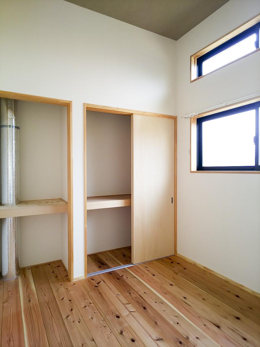 足立区六町の賃貸物件/1階奥。ここも天井高は3m程