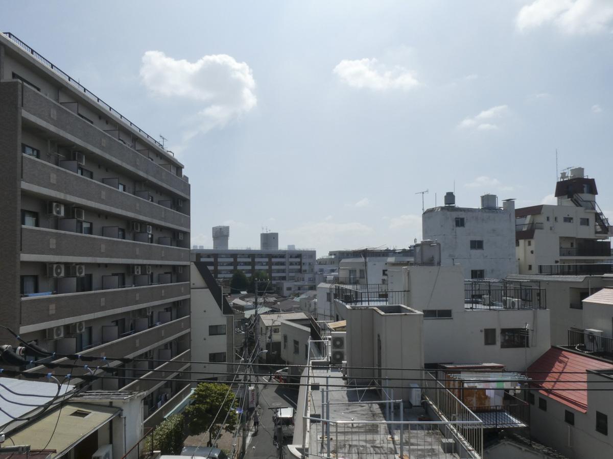 杉並区高円寺南の賃貸物件/バルコニーから、東向きの眺望
