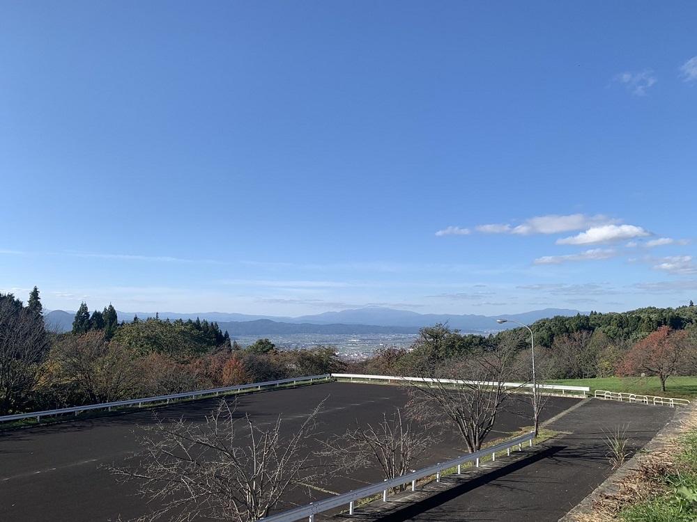 山形県山形市大字神尾の売買物件/近くの公園からは山形市内が一望できる。